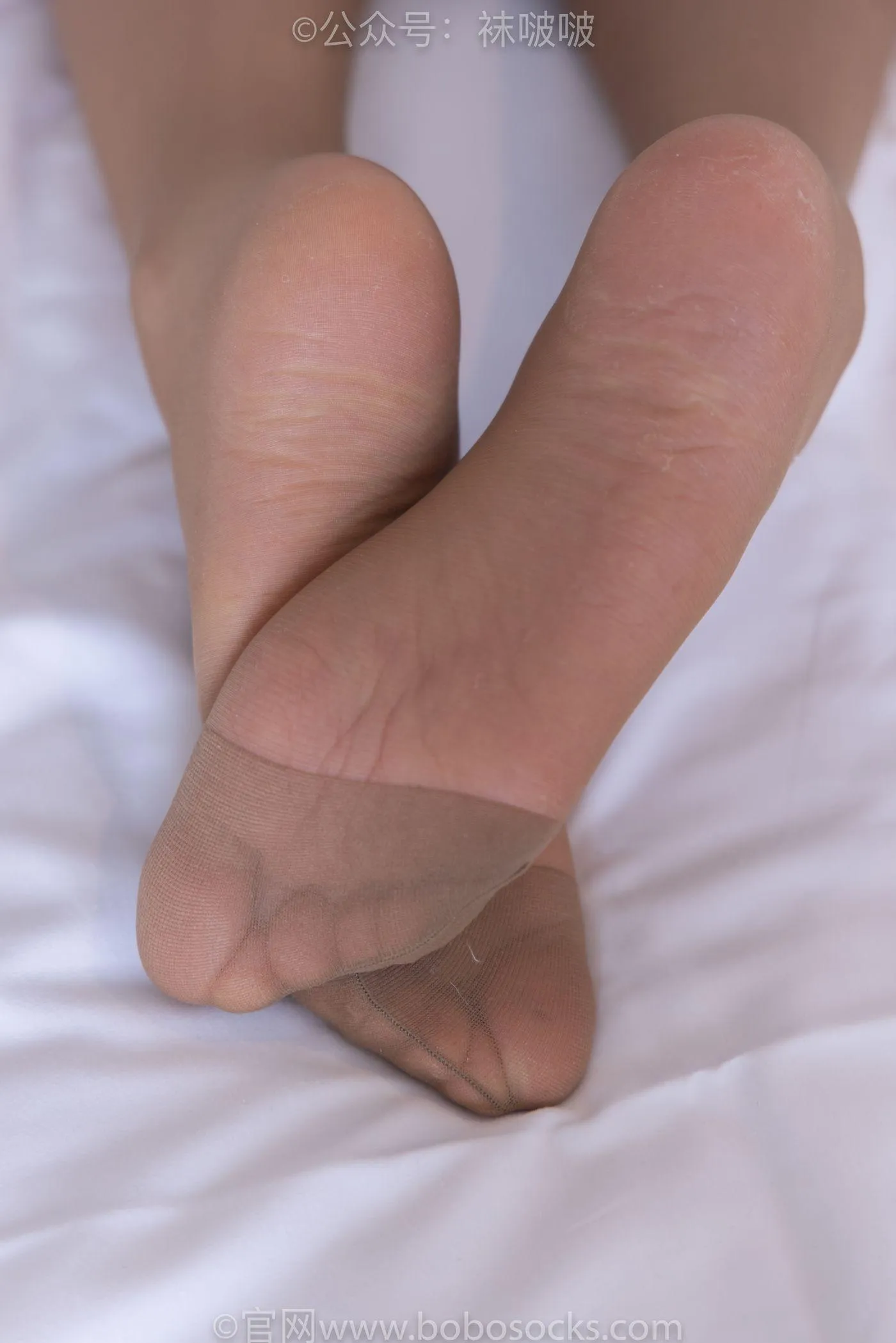 [BoBoSocks袜啵啵]NO.082 小甜豆-旗袍、皮底鞋、高跟鞋、肉丝 [140P]插图6